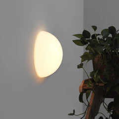 Pebble Alabaster Wall Lamp