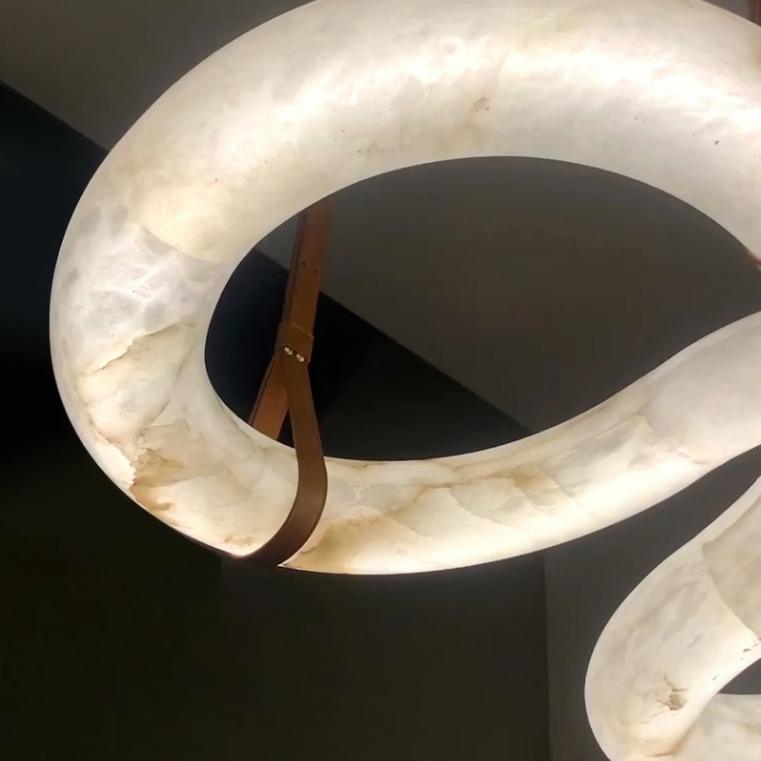 مصباح معلق مرمر Helix