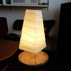 Akari 4N Table Lamp