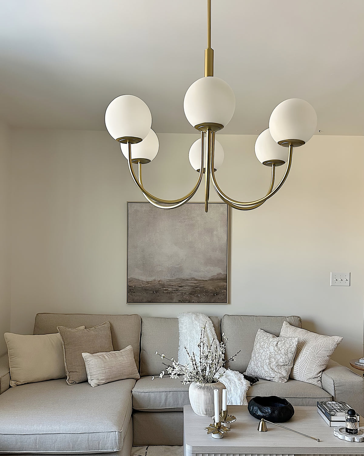 Aurelian Alabaster Globe Chandelier - view 9 | Liootrlamp