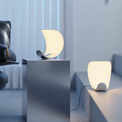 Curly LED Moon Table Lamp