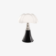 Pipistrello Petal Small Table Lamp
