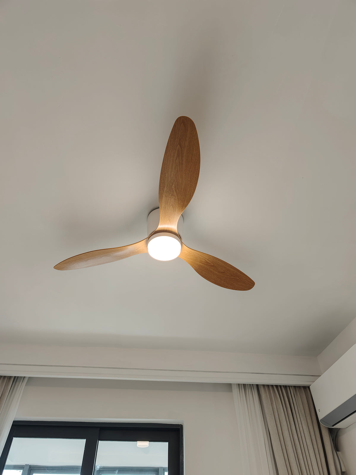 Recessed Fishtail Ceiling Fan Light - view 11 | Liootrlamp