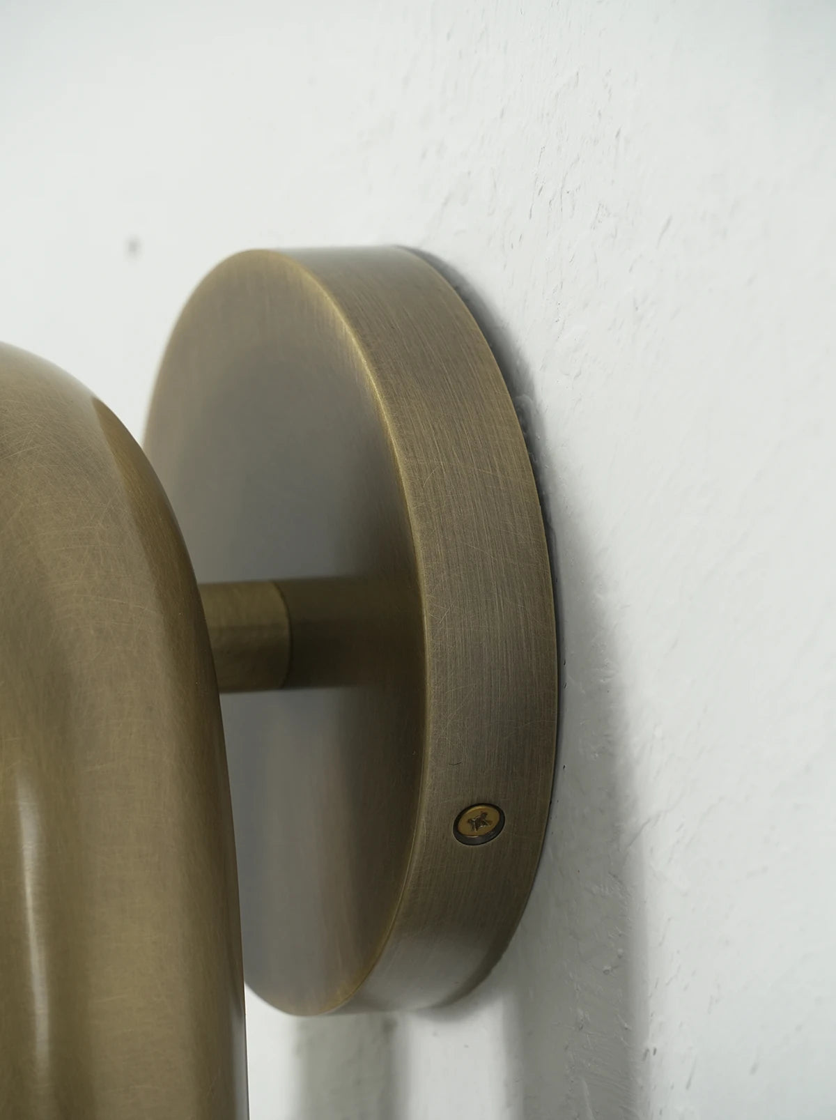 Shaped Double Wall Sconce