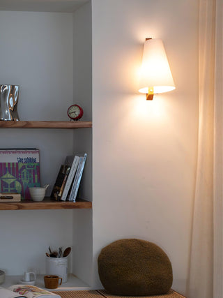 Lupe Wooden Wall Light