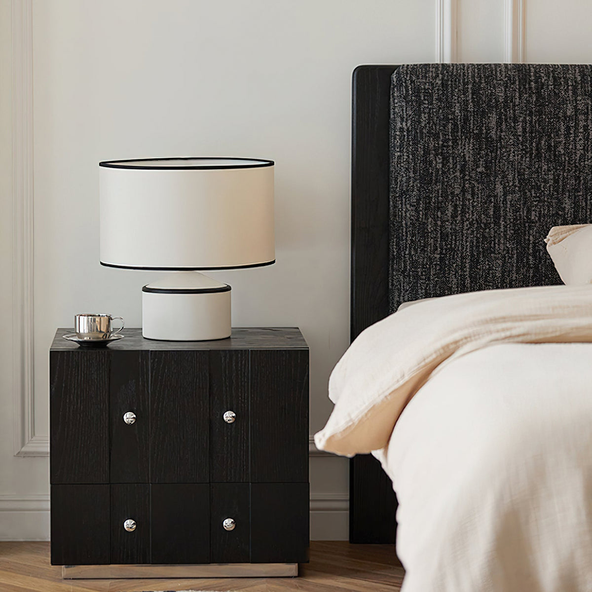 Cyls Minimalist Drum Shade Table Lamp