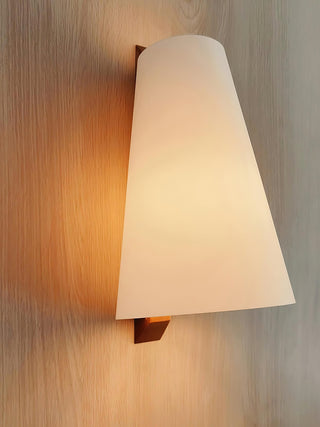 Lupe Wooden Wall Light