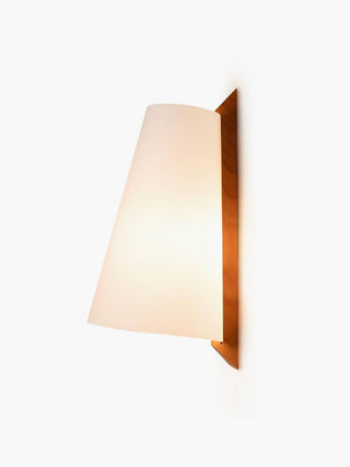 Lupe Wooden Wall Light