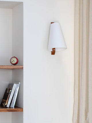 Lupe Wooden Wall Light