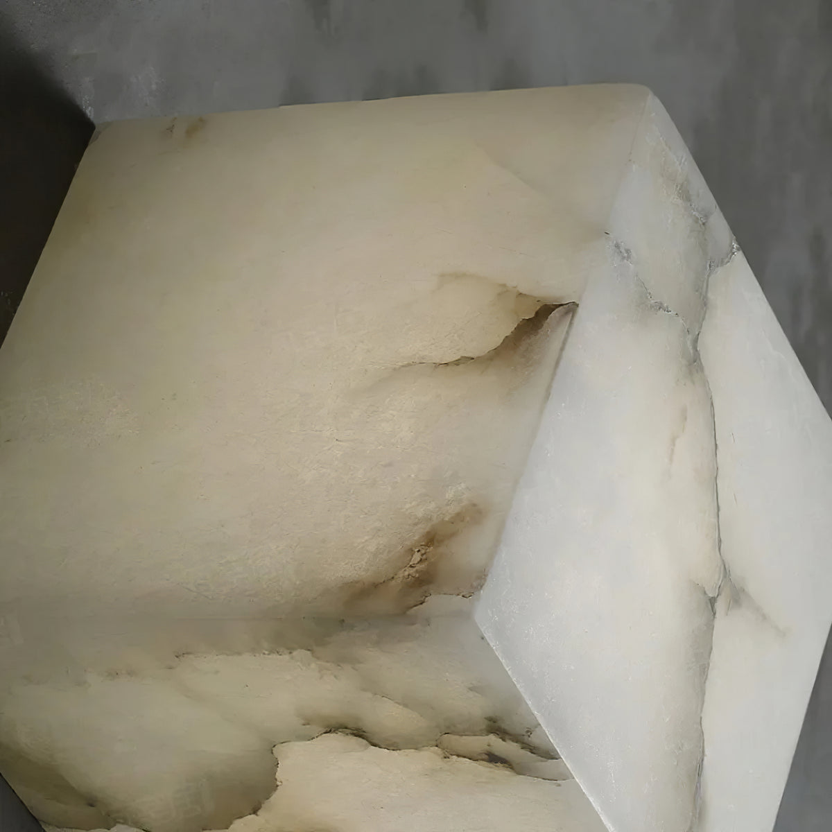 Alabaster Cube Wall Light - view 9 | Liootrlamp