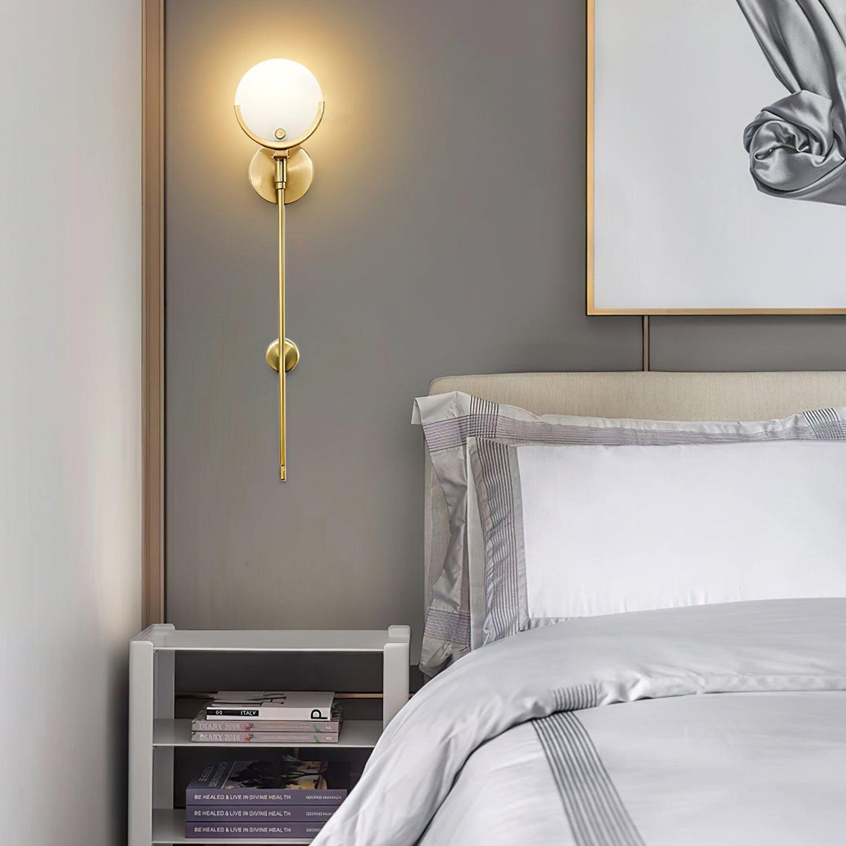 Universal Ava Brass Wall Light - view 6 | Liootrlamp