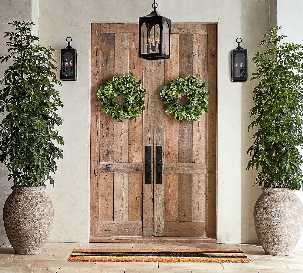 Caleb Vintage-Style Outdoor Lantern Pendant Light