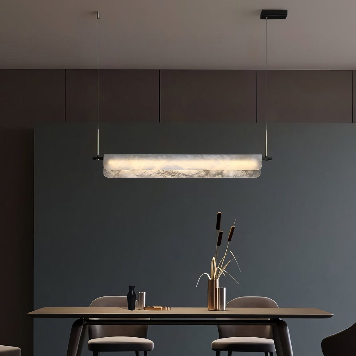 Alabaster Art Linear Chandelier - view 6 | Liootrlamp