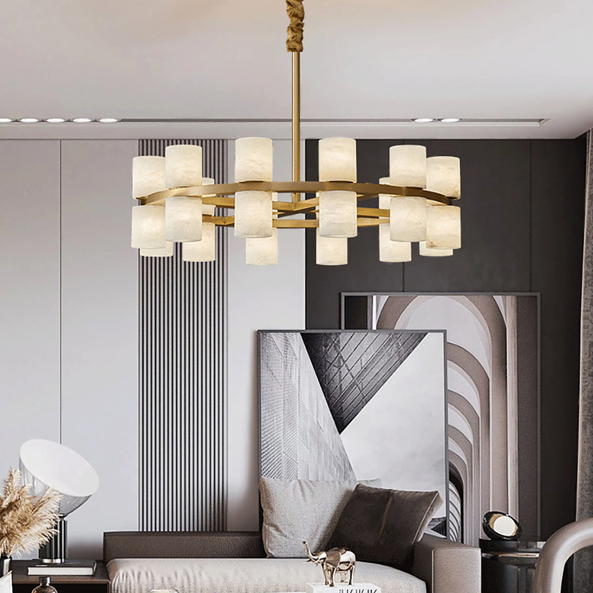 Alabaster Round Brass Chandelier - view 4 | Liootrlamp