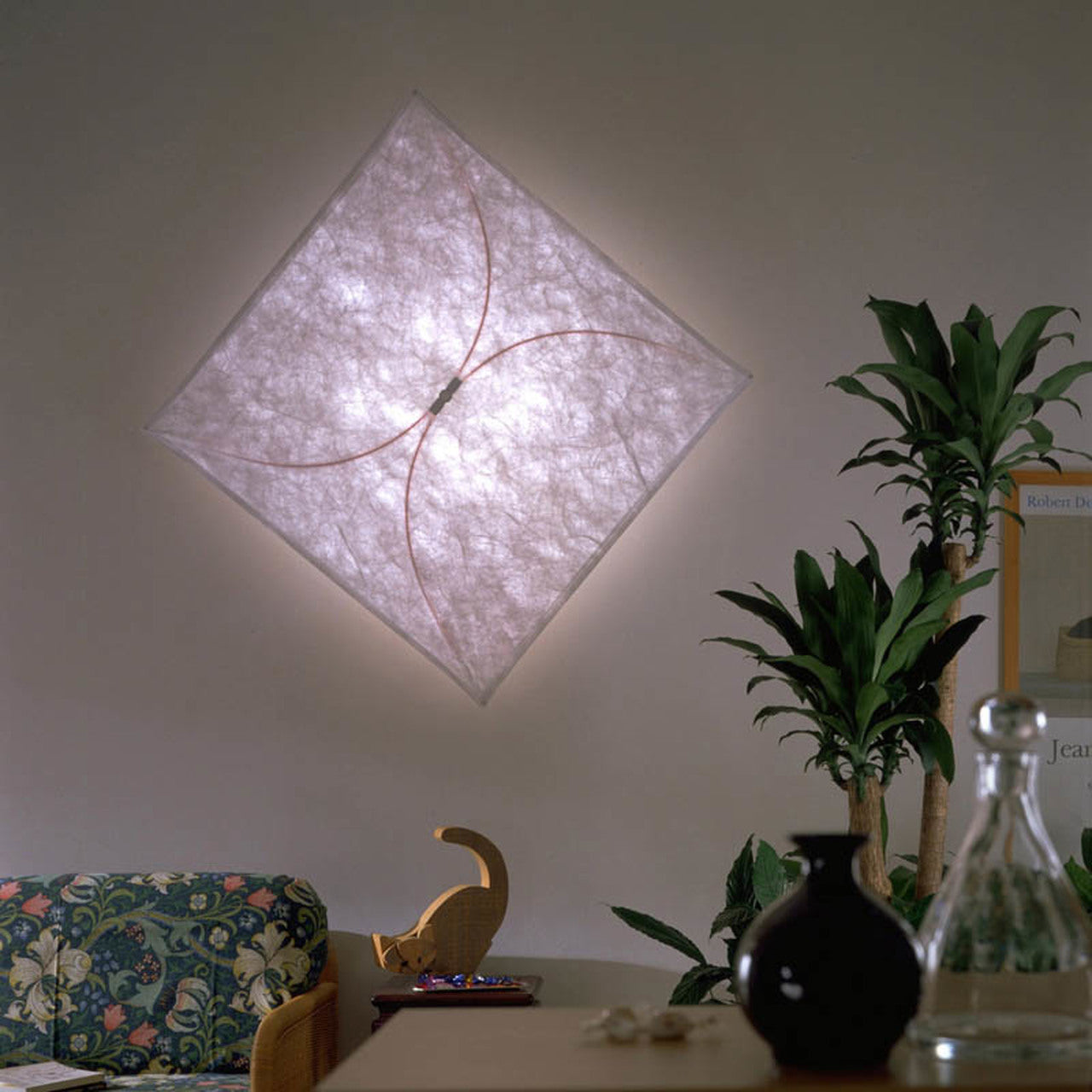 Ariette Kite Wall Lamp