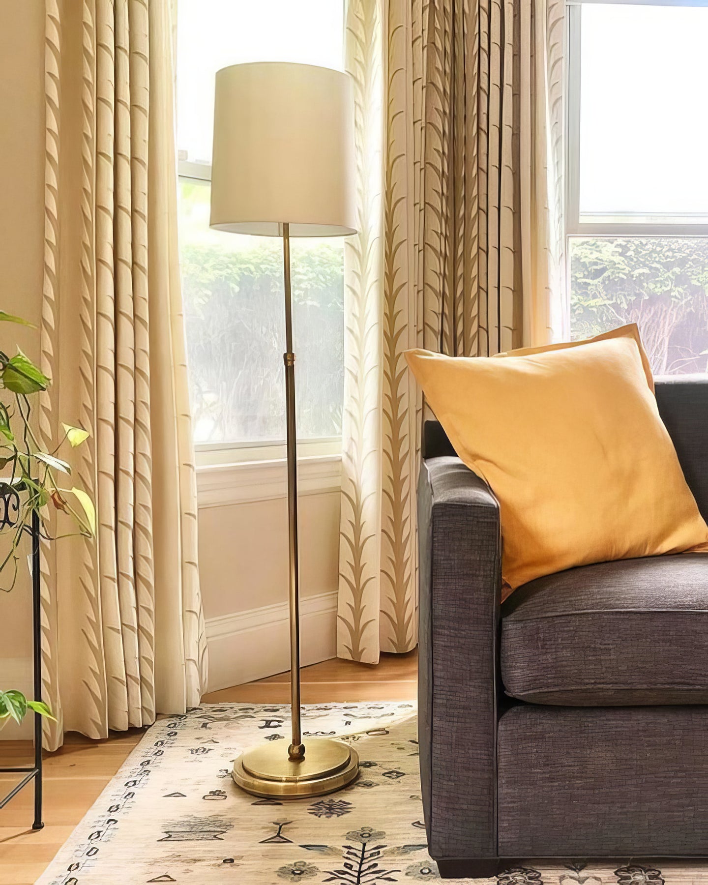 Bryant Floor Lamp