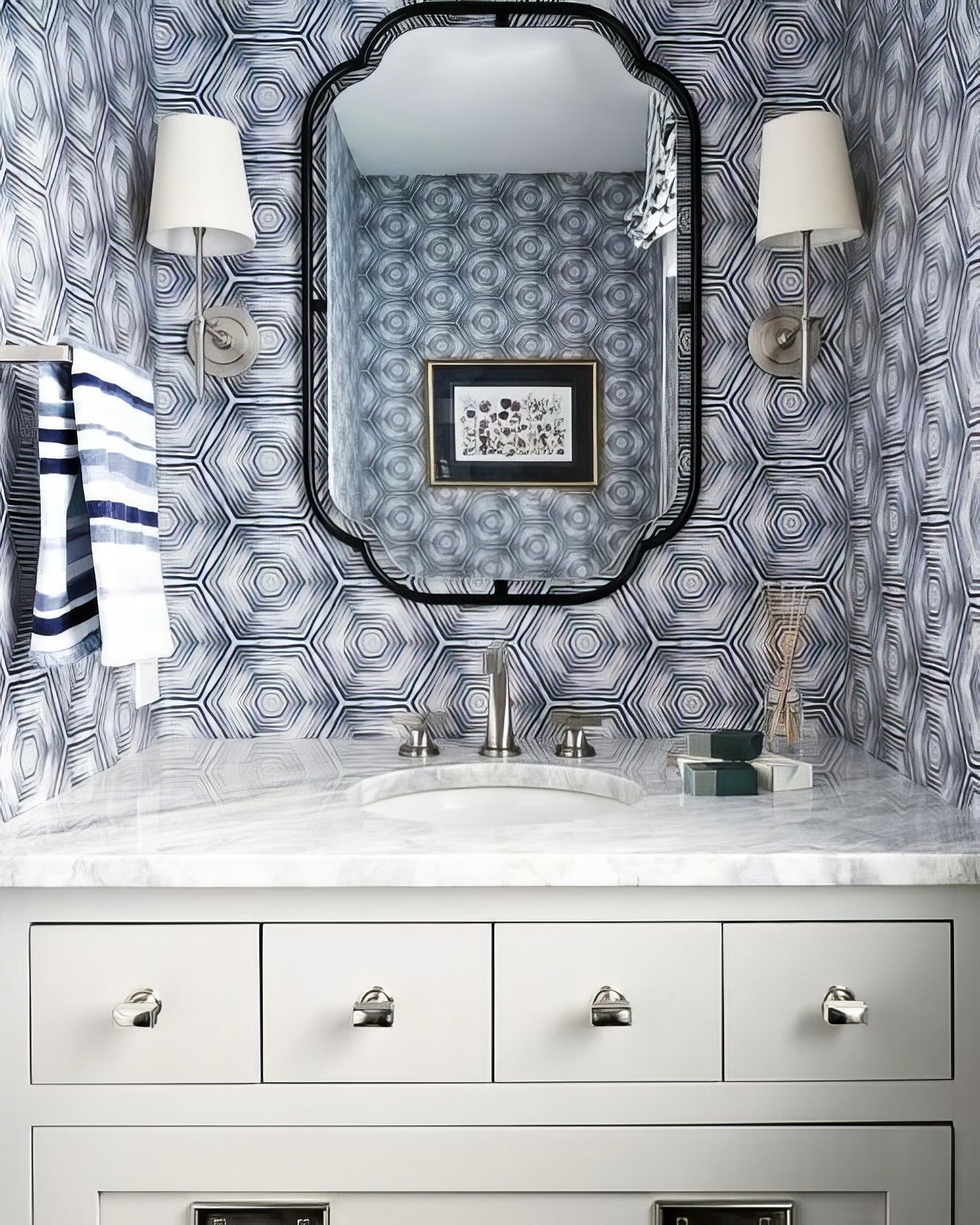 Bryant Wall Light