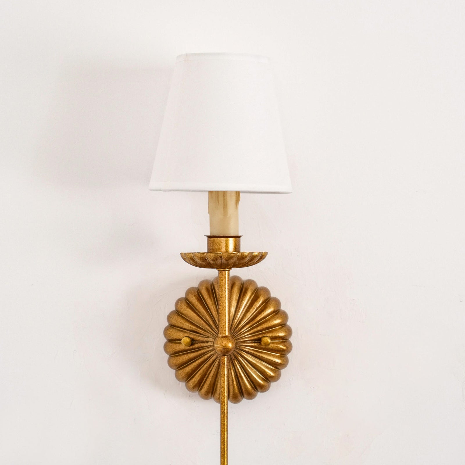 Clove Wall Sconce