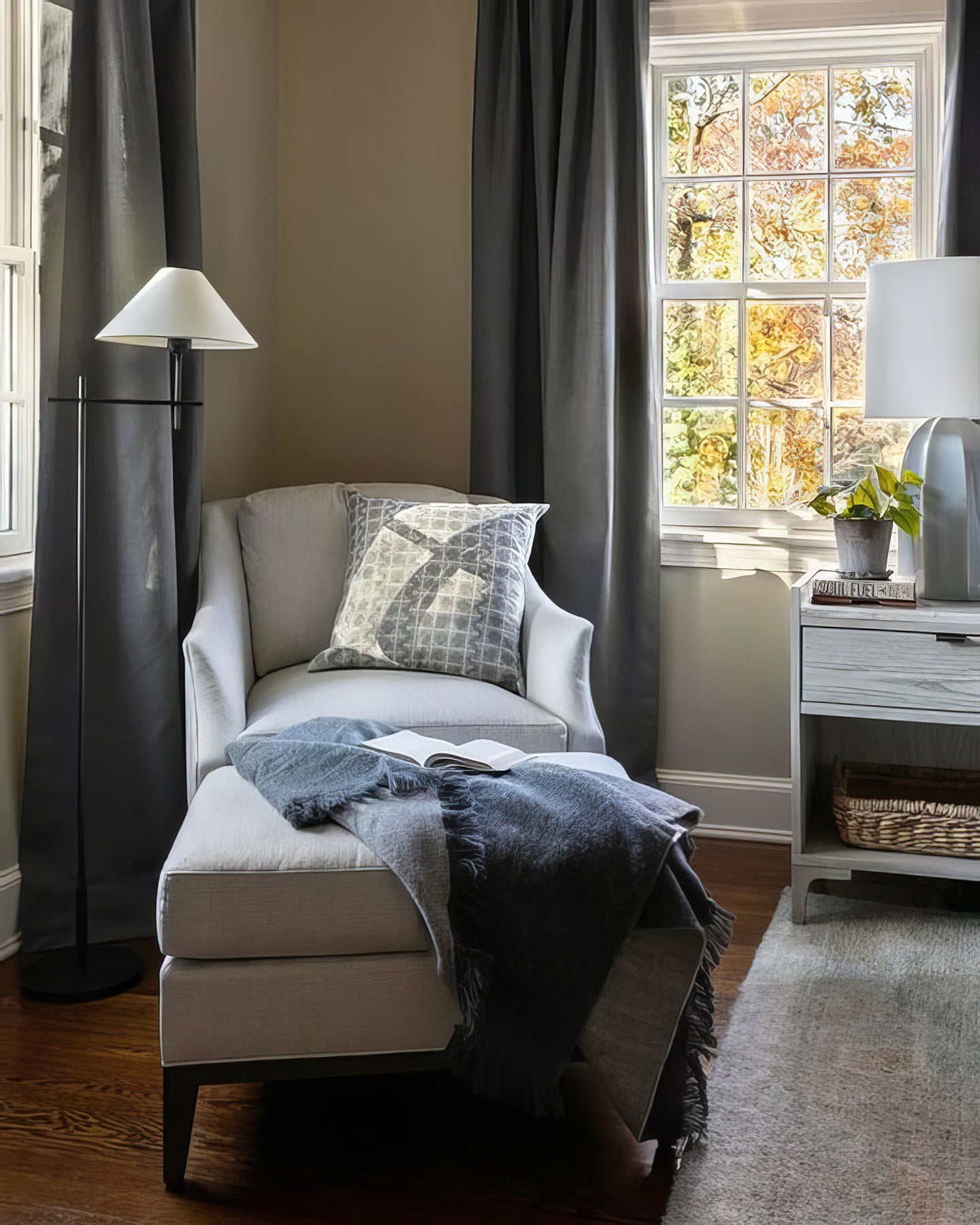 Hackney Bridge Arm Floor Lamp