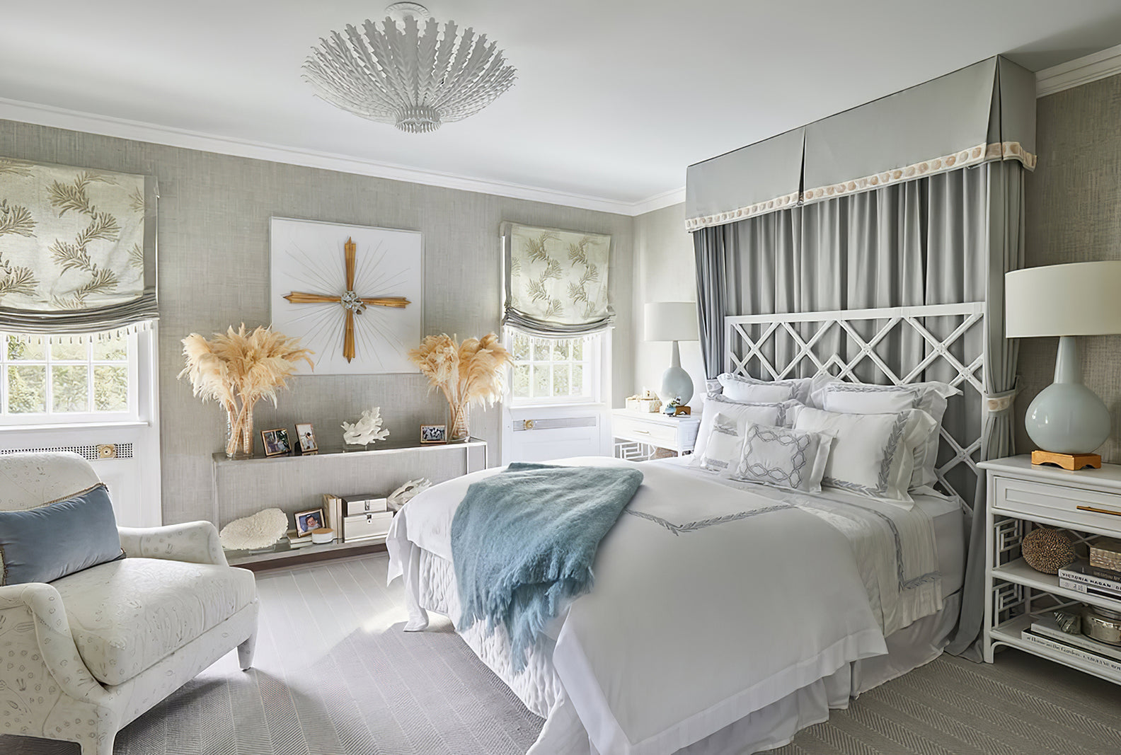 Hamptons Medium Art Chandelier