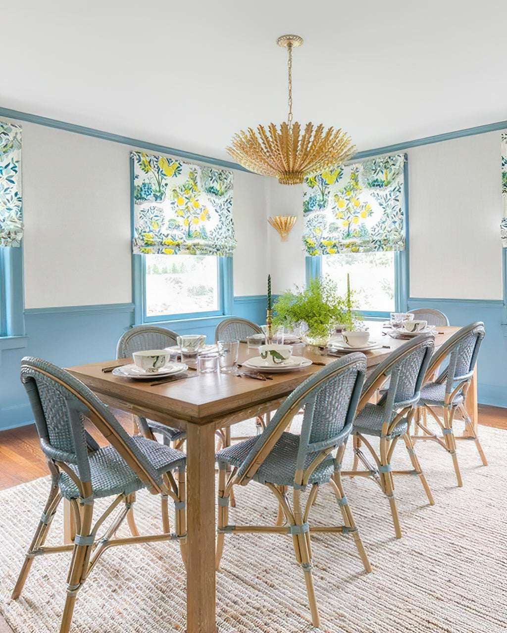 Hamptons Medium Art Chandelier