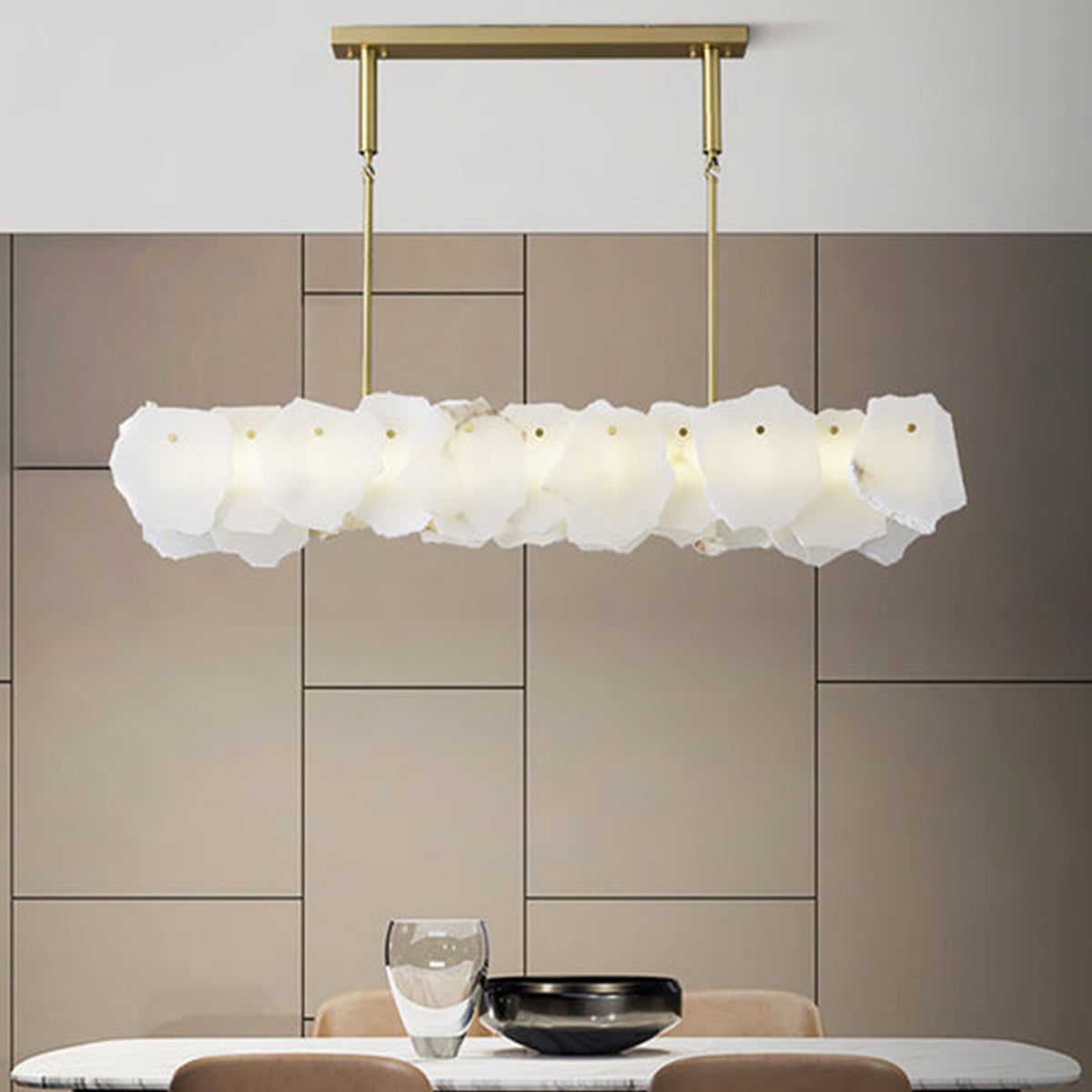 Linear Magari Irregular Alabaster Chandelier - view 9 | Liootrlamp