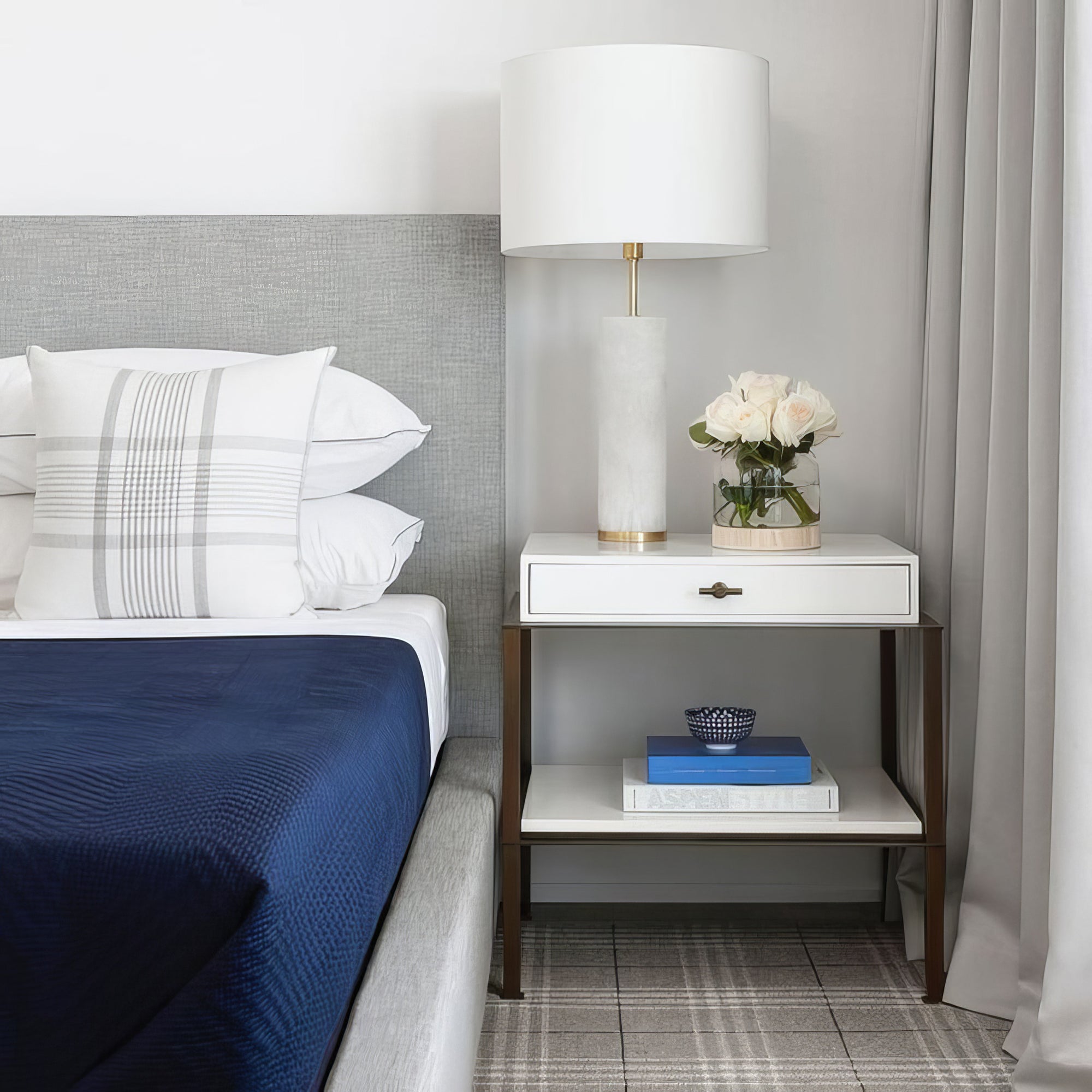 Lineham Column Table Lamp