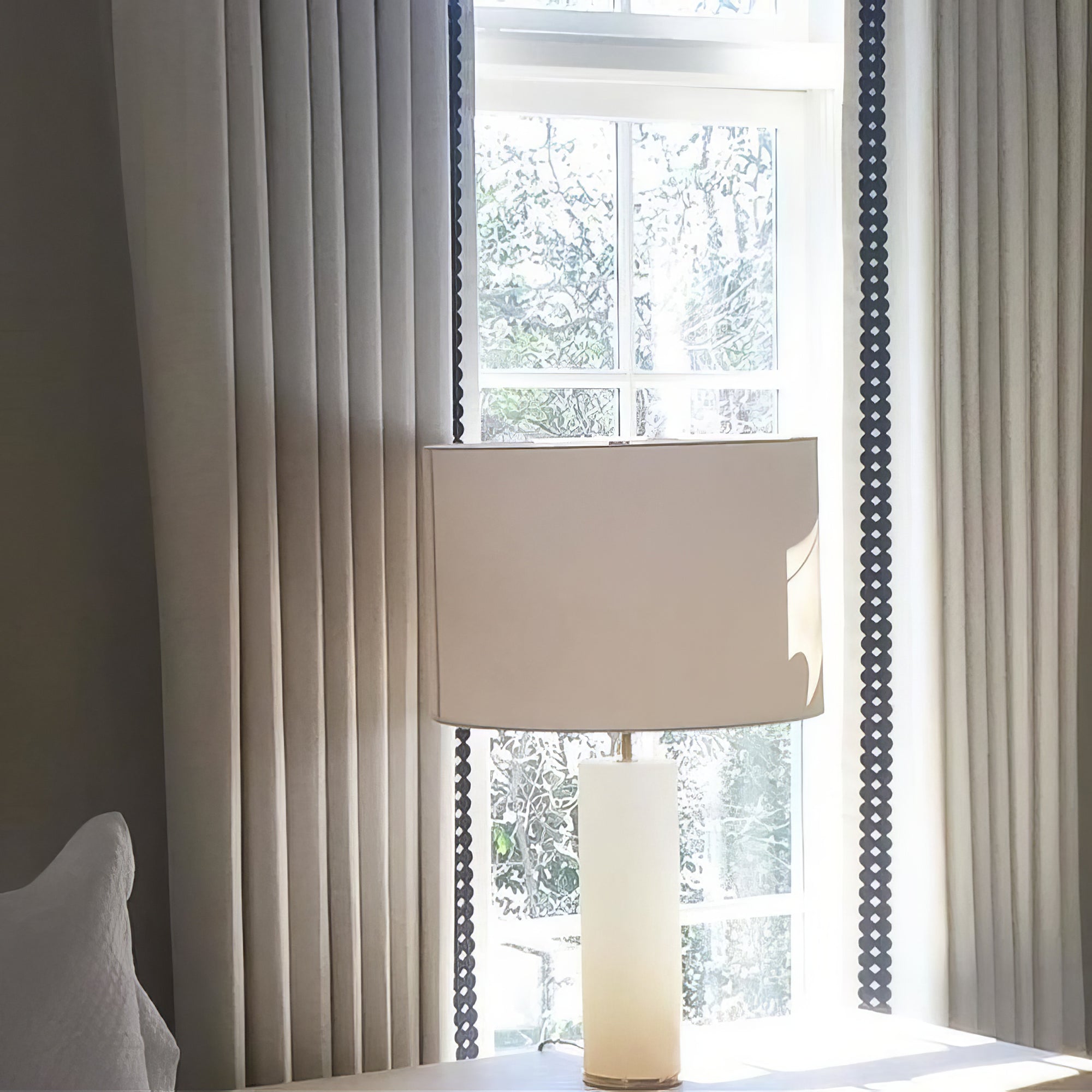 Lineham Column Table Lamp