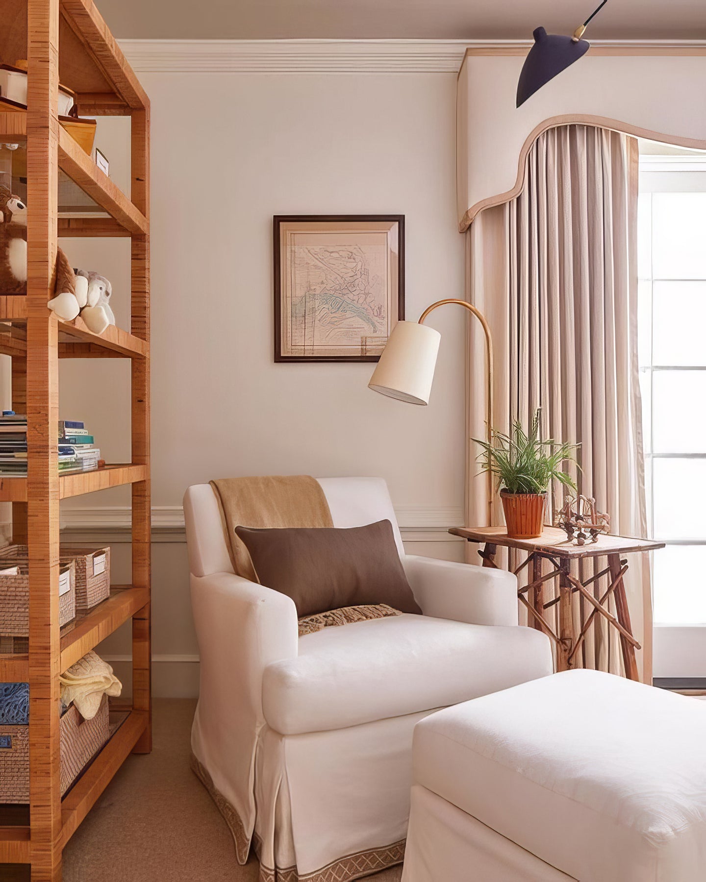 Mia Floor Lamp