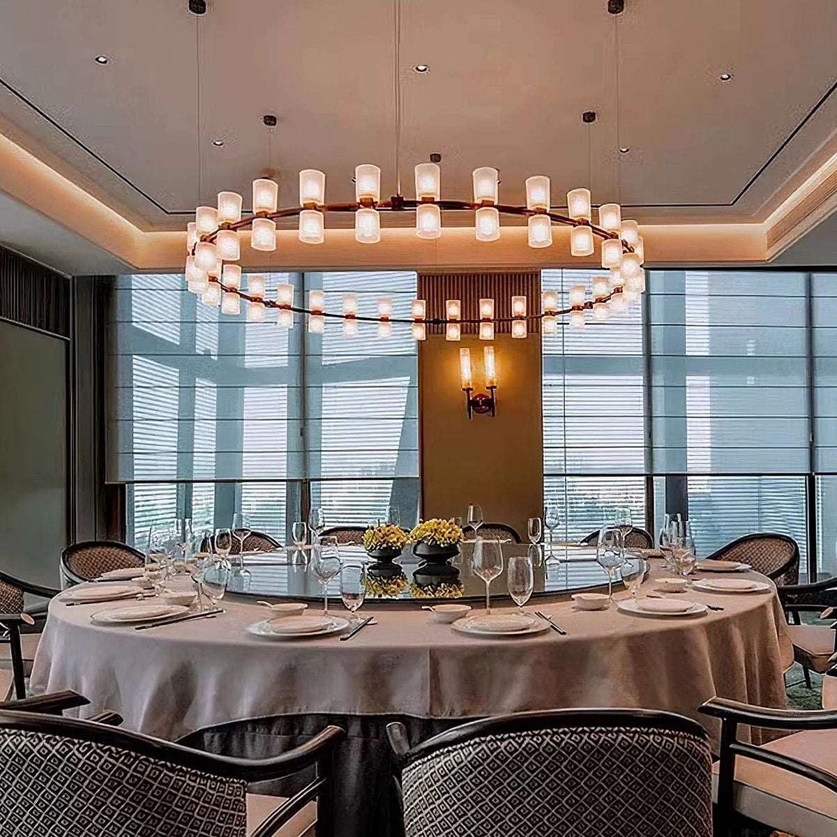 Modern Alabaster Round Chandelier - view 9 | Liootrlamp