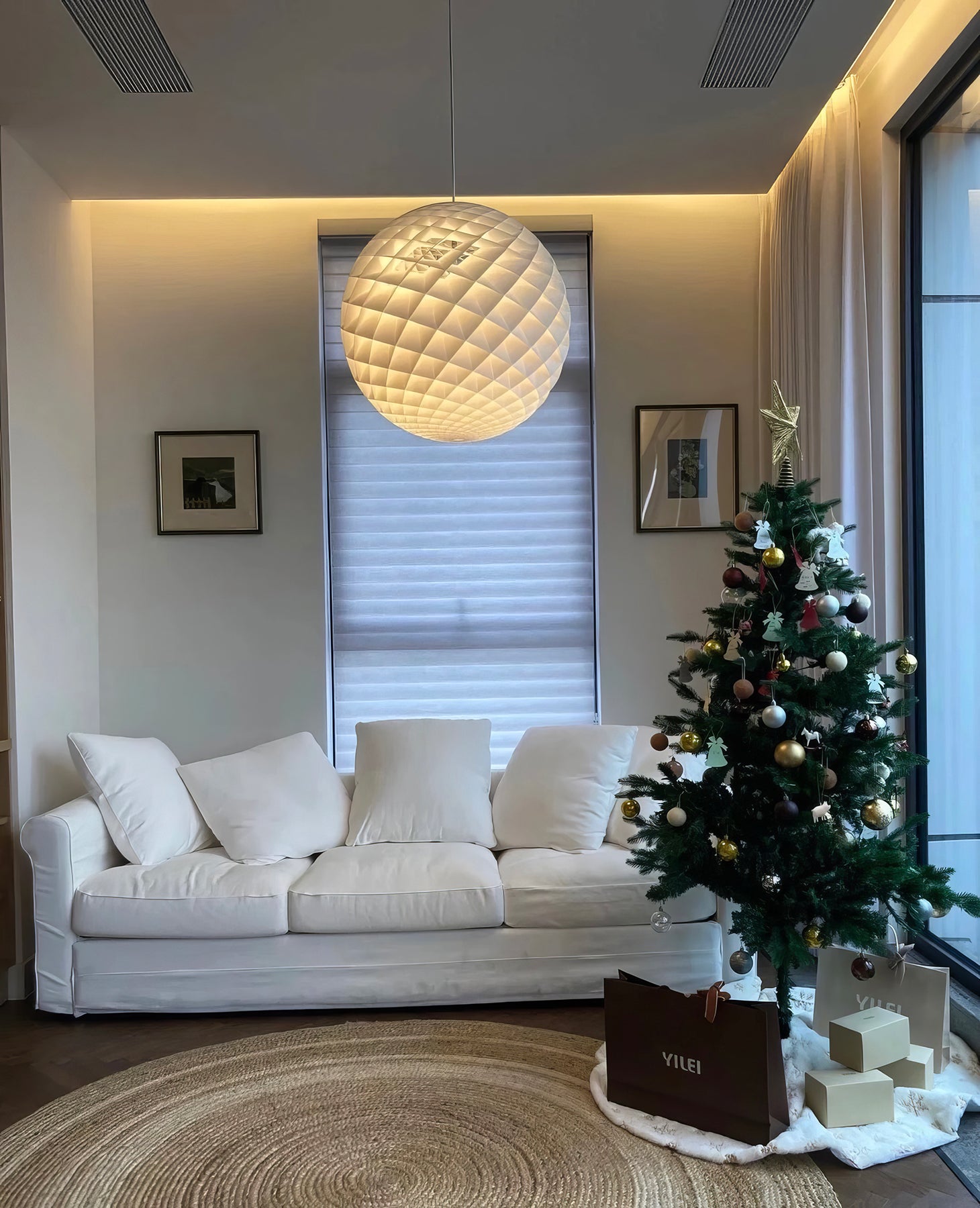 Patera Pendant Lamp