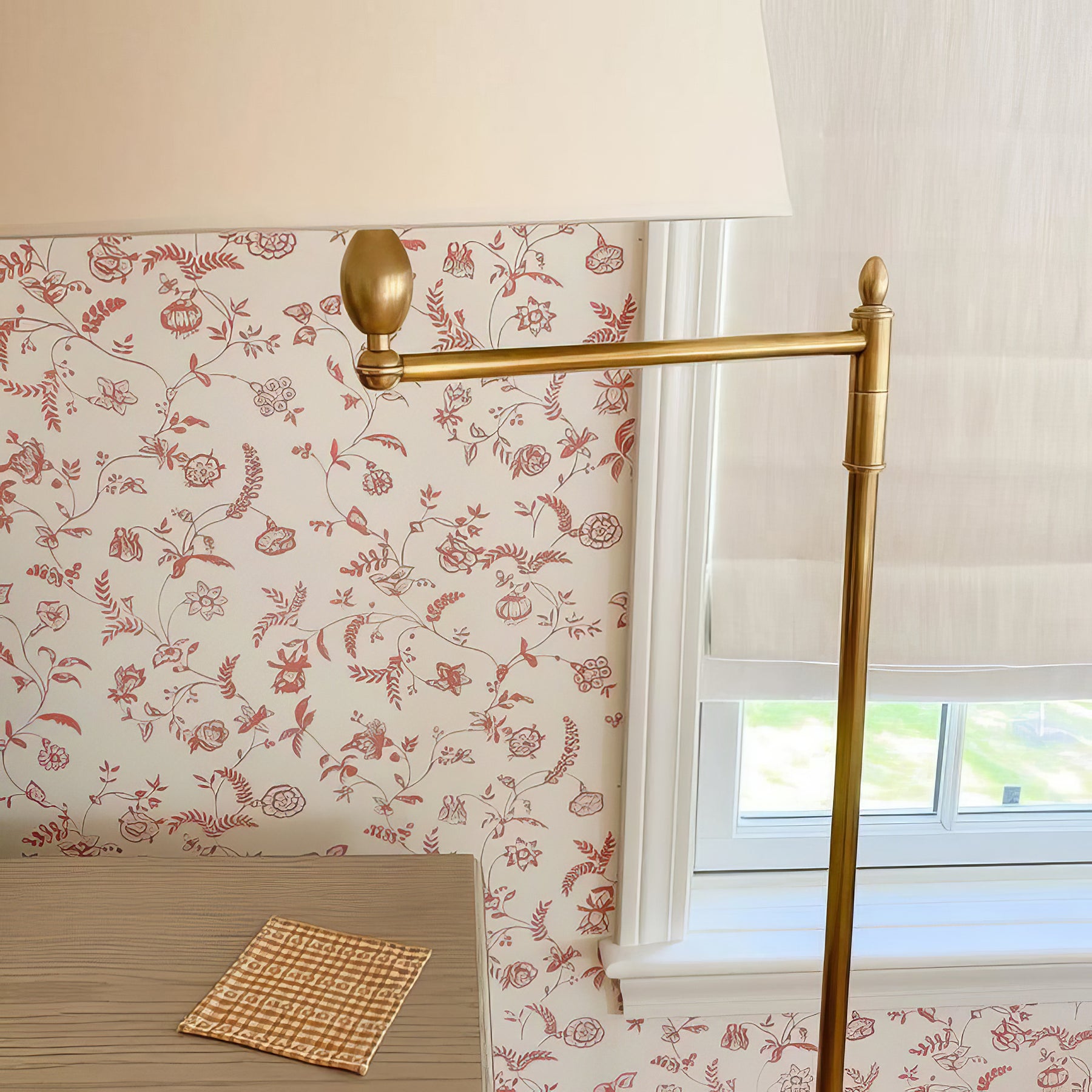 Paulo  Floor Lamp