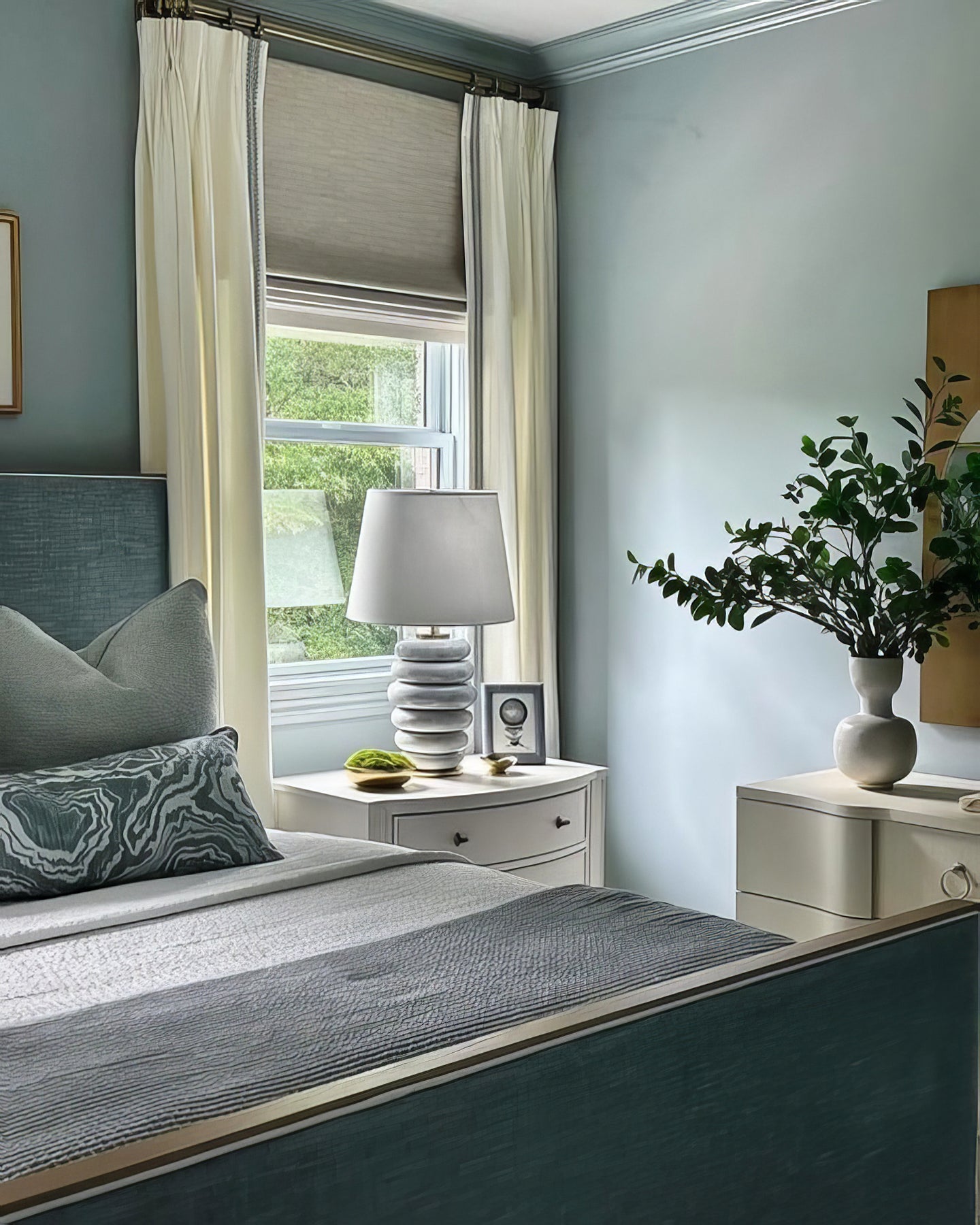 Phoebe Stacked Table Lamp