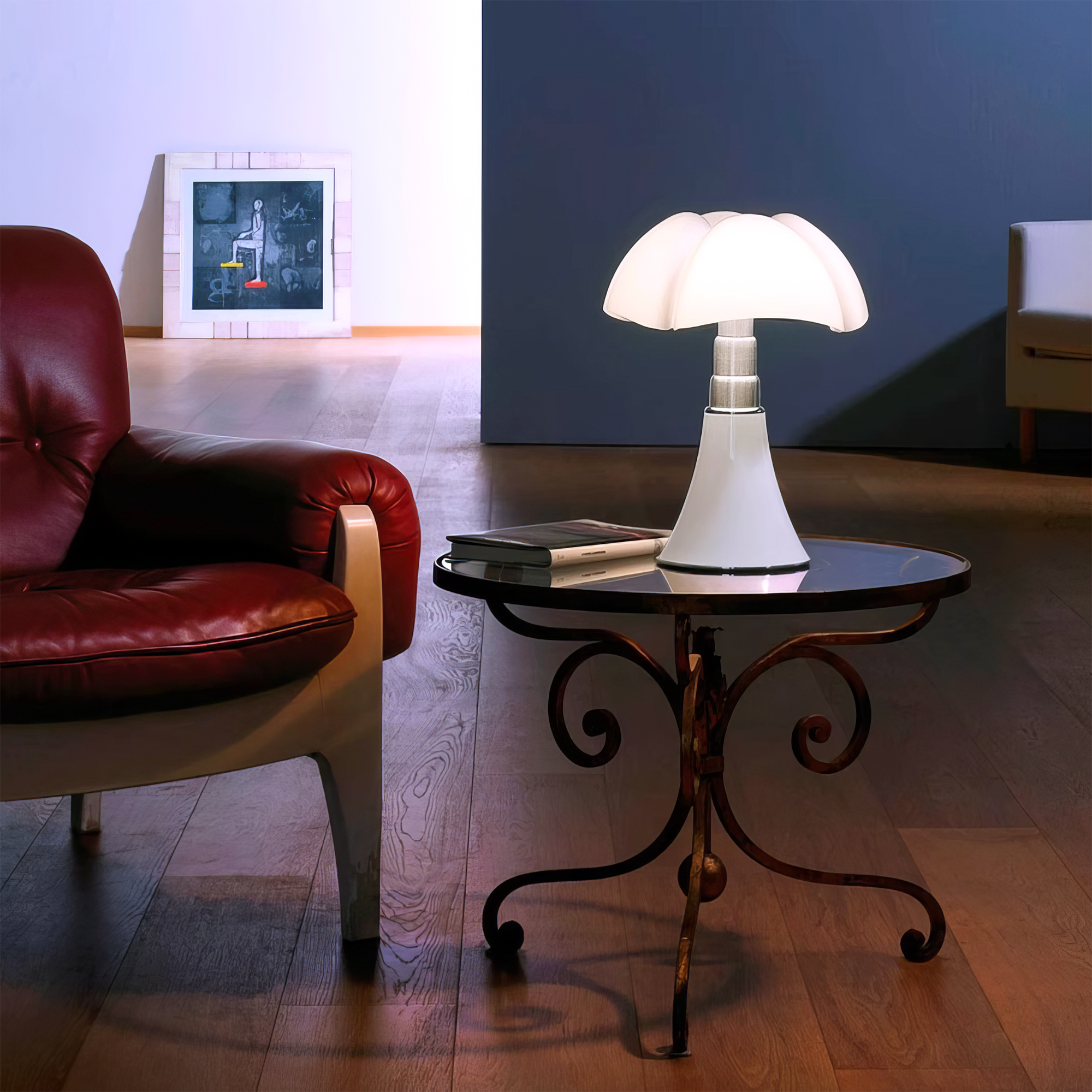 Pipistrello Petal Small Table Lamp