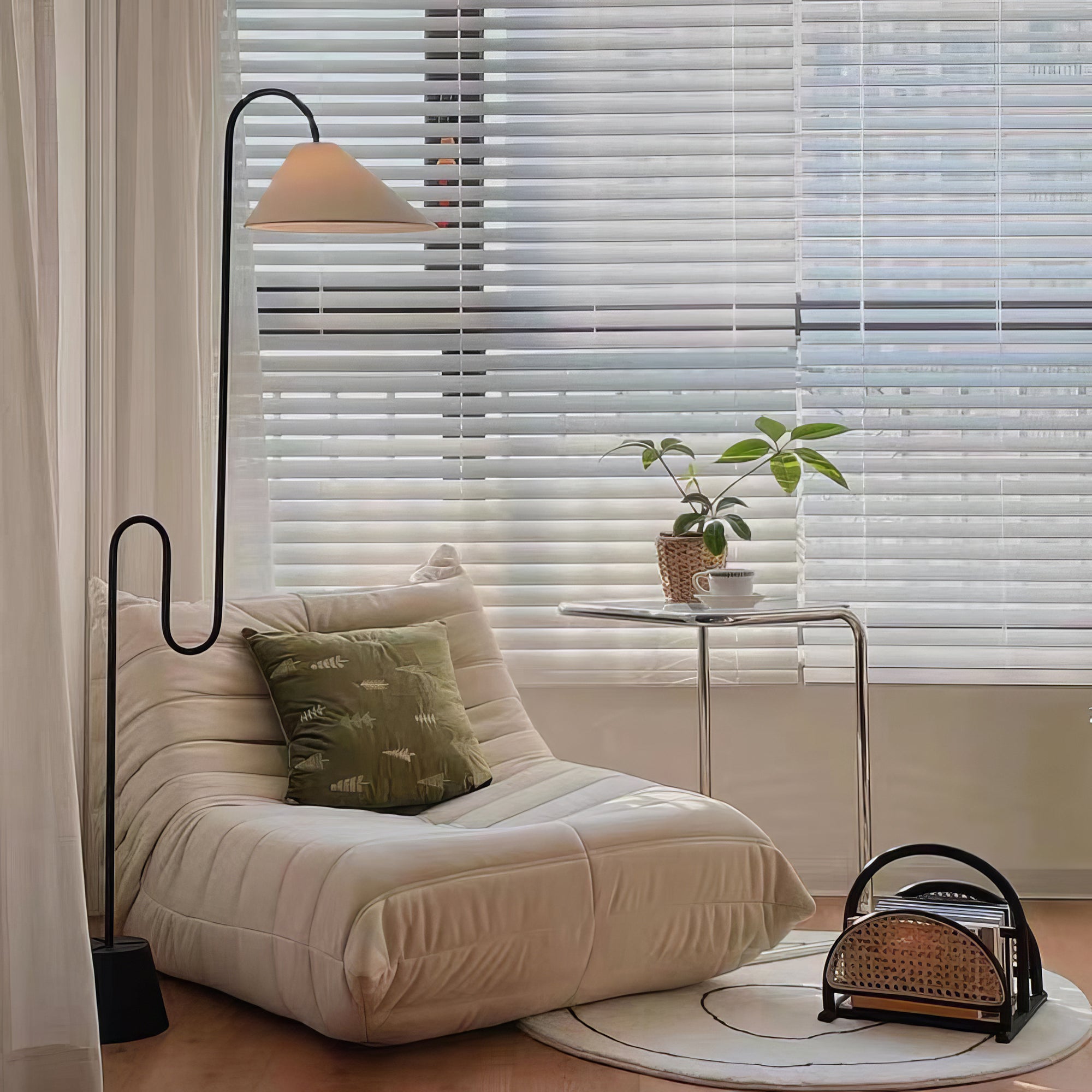 Roattino Floor Lamp