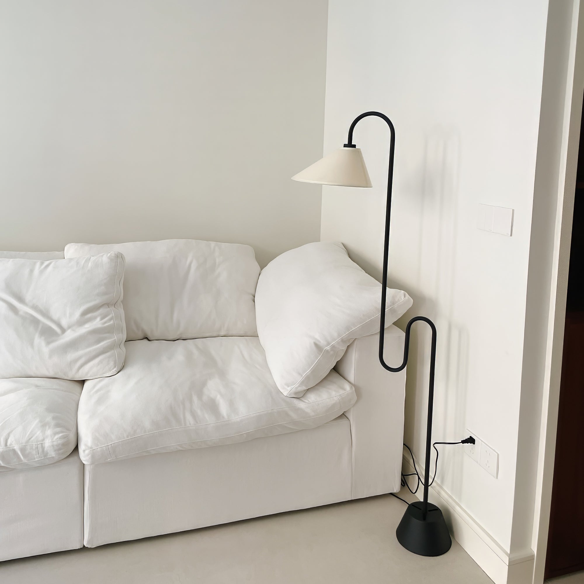 Roattino Floor Lamp