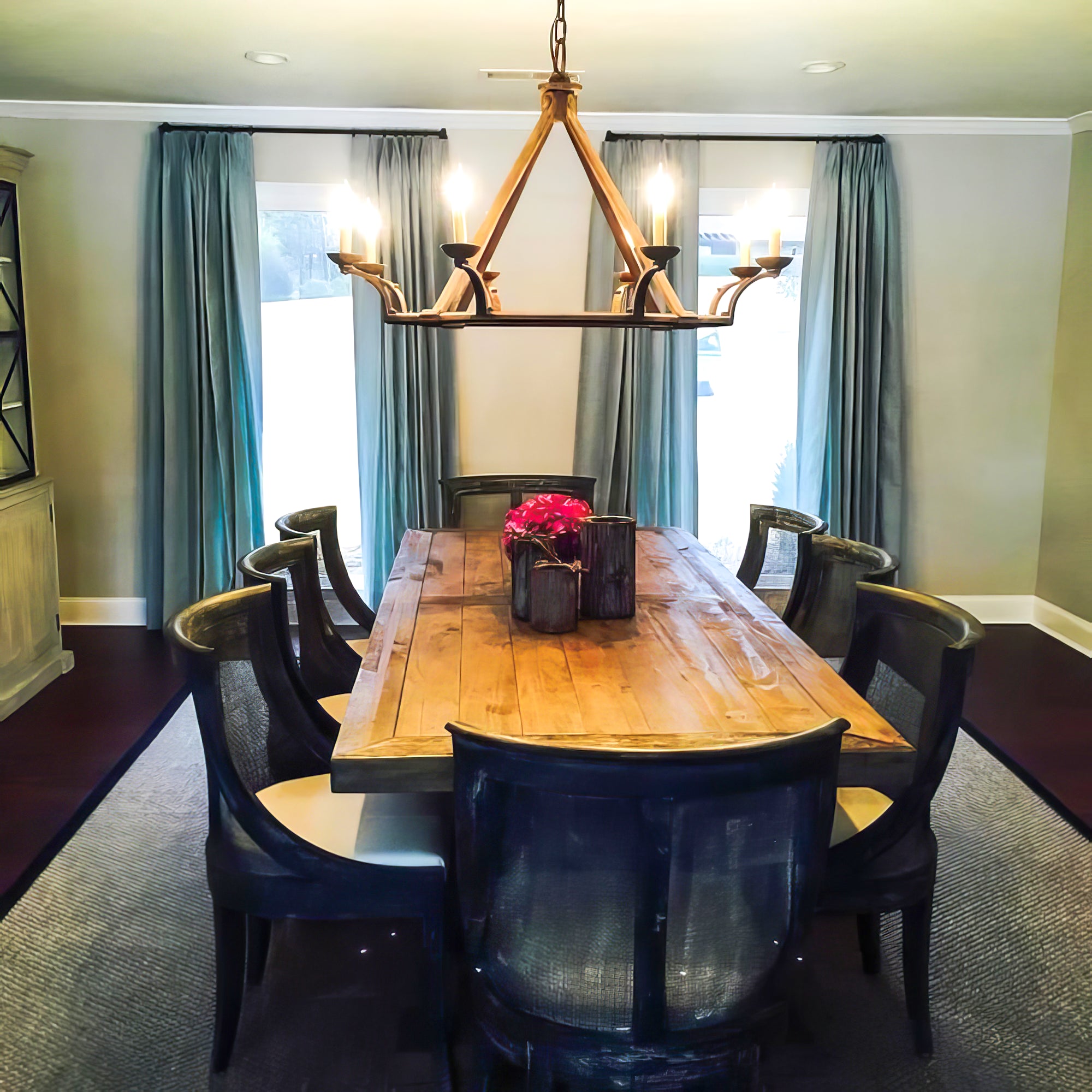 Robertson Single Tier Chandelier