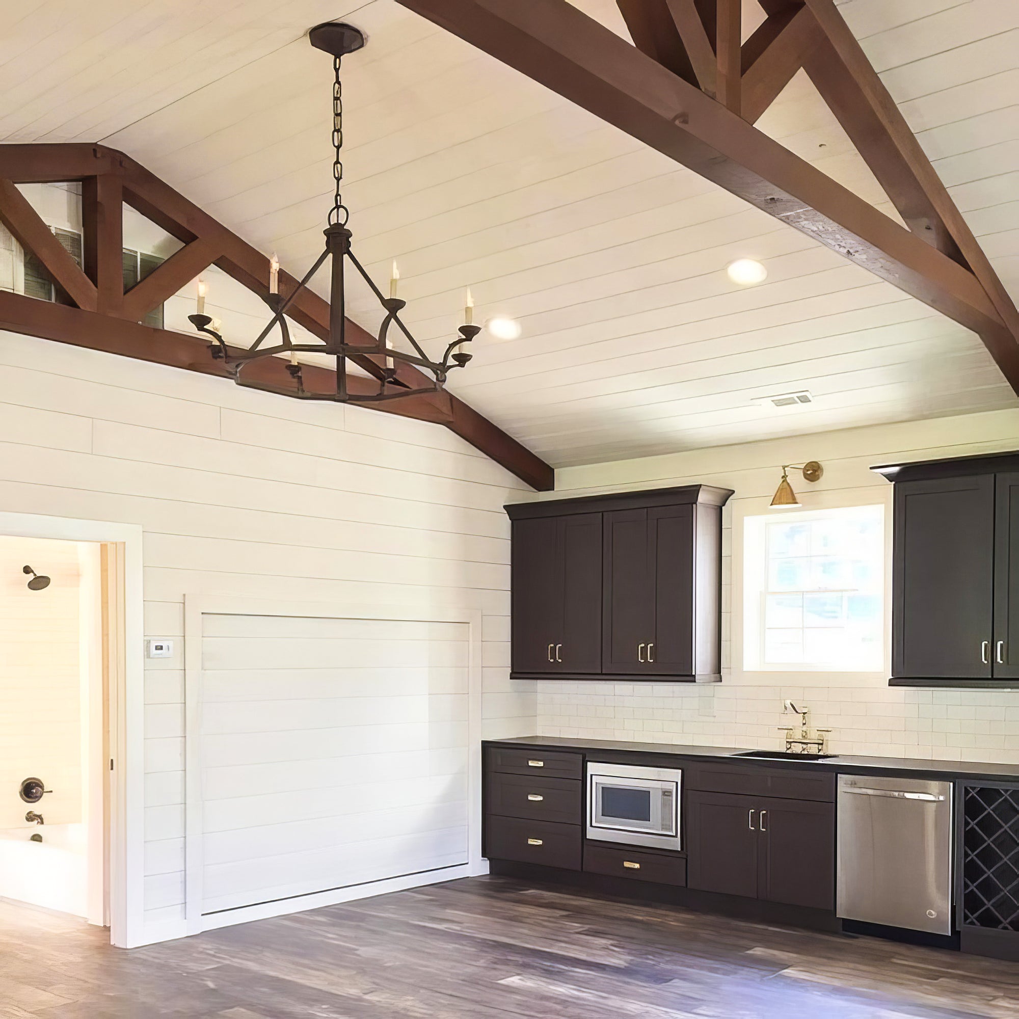 Robertson Single Tier Chandelier