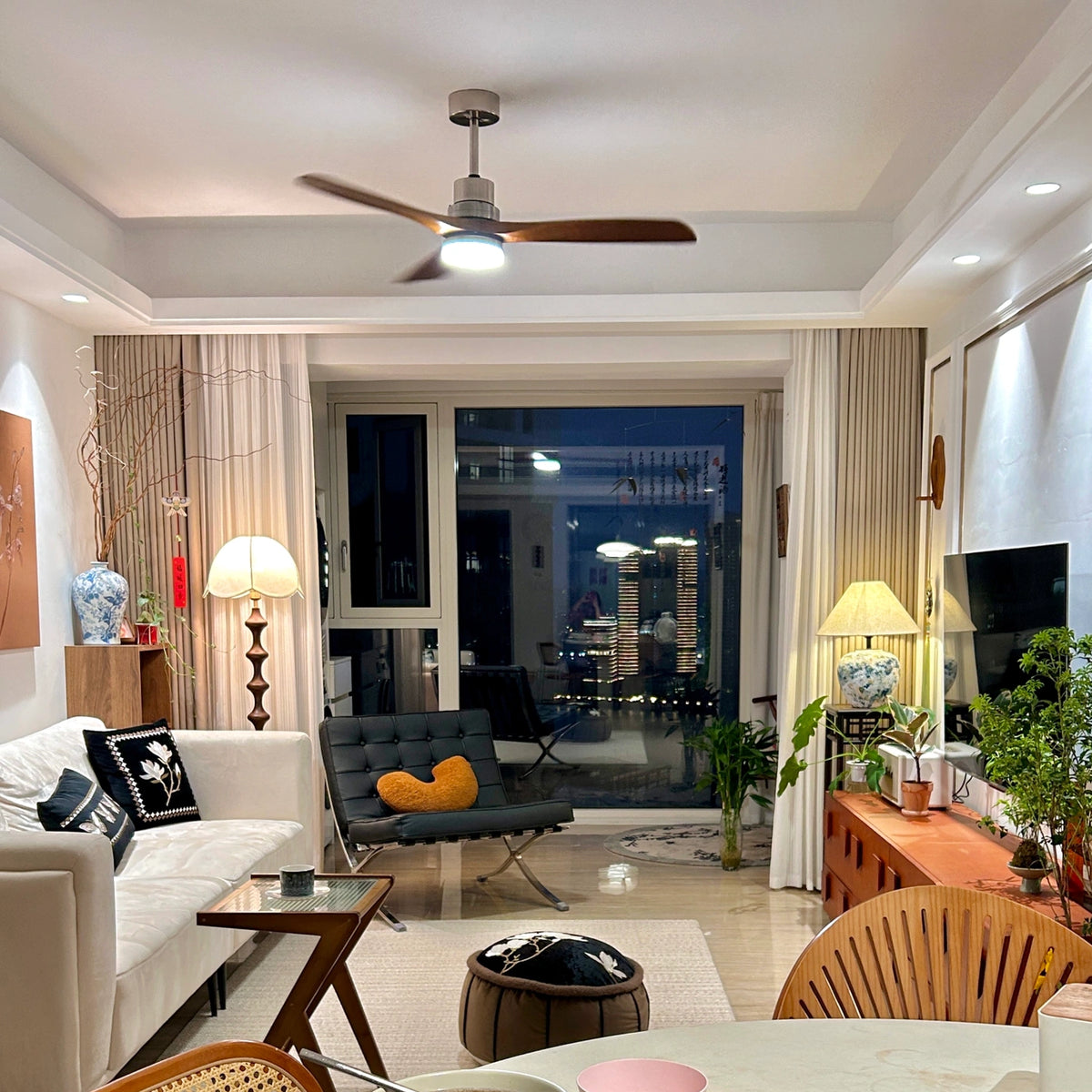 Solid Wood Three-Leaf Fan Lamp - view 2 | Liootrlamp