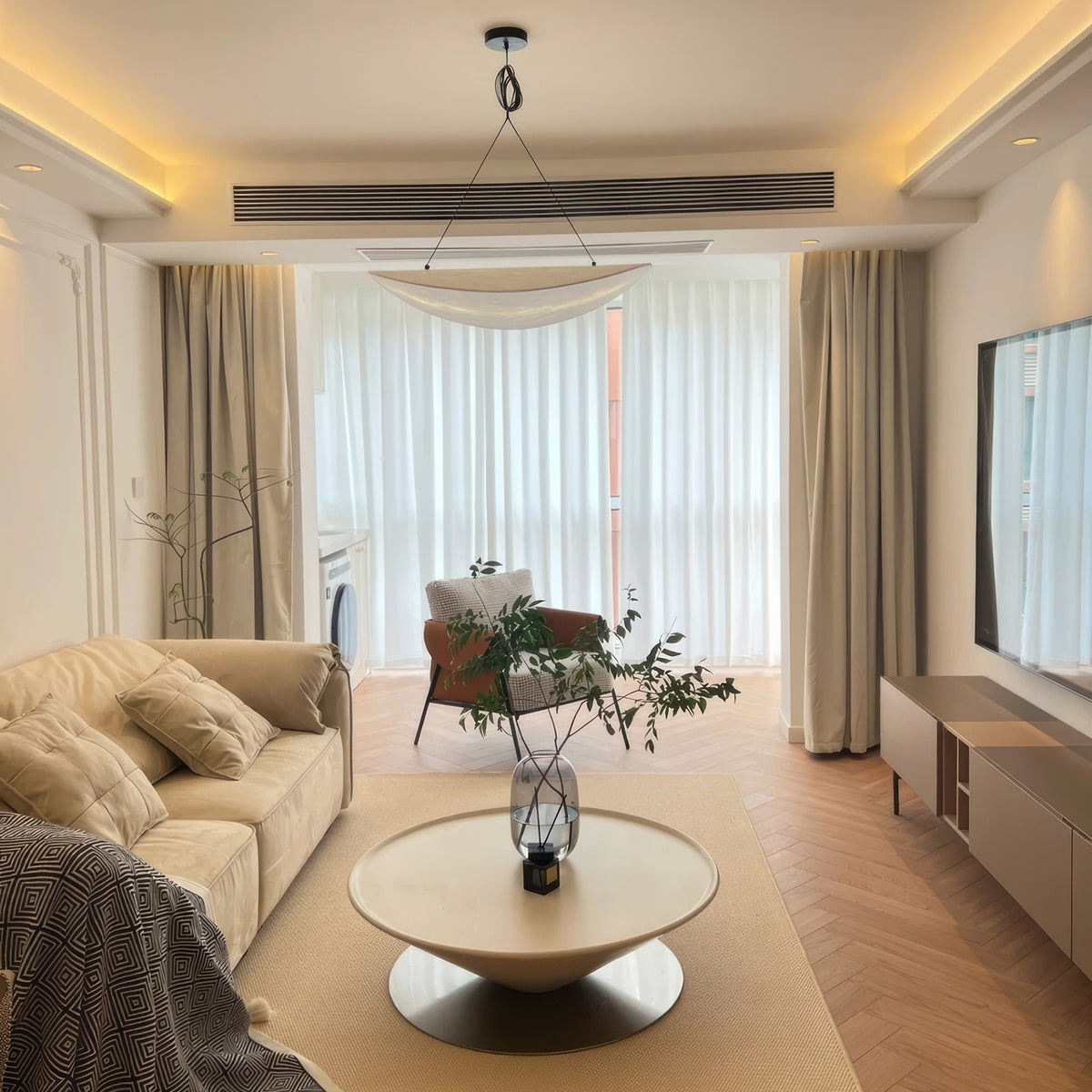 Tense Pendant Lamp