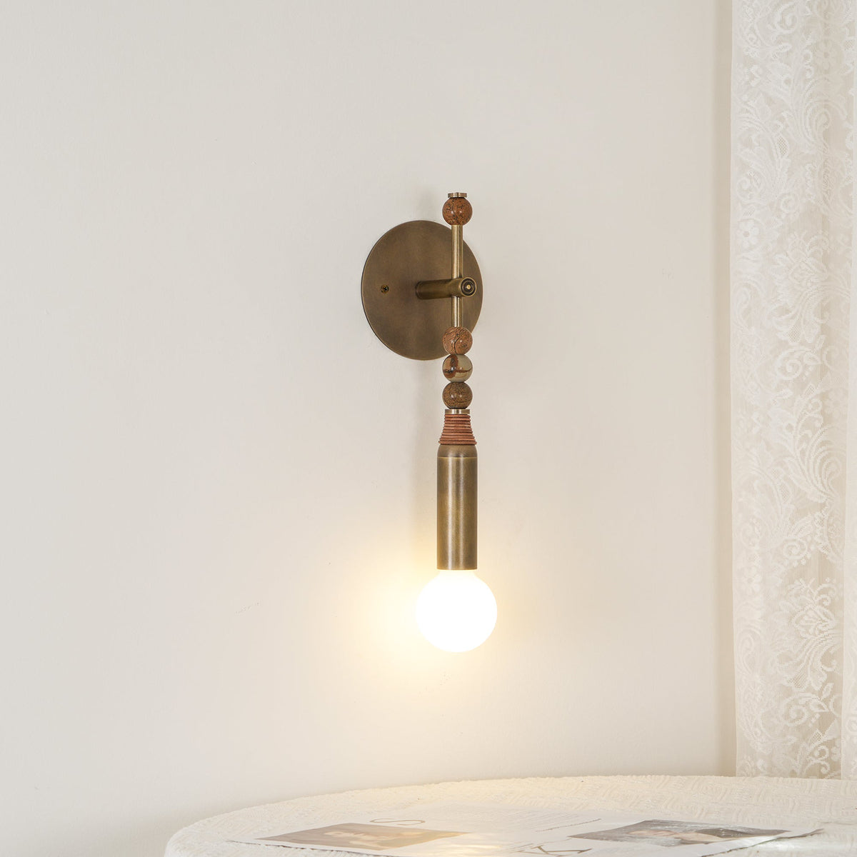 Toam Wall Light