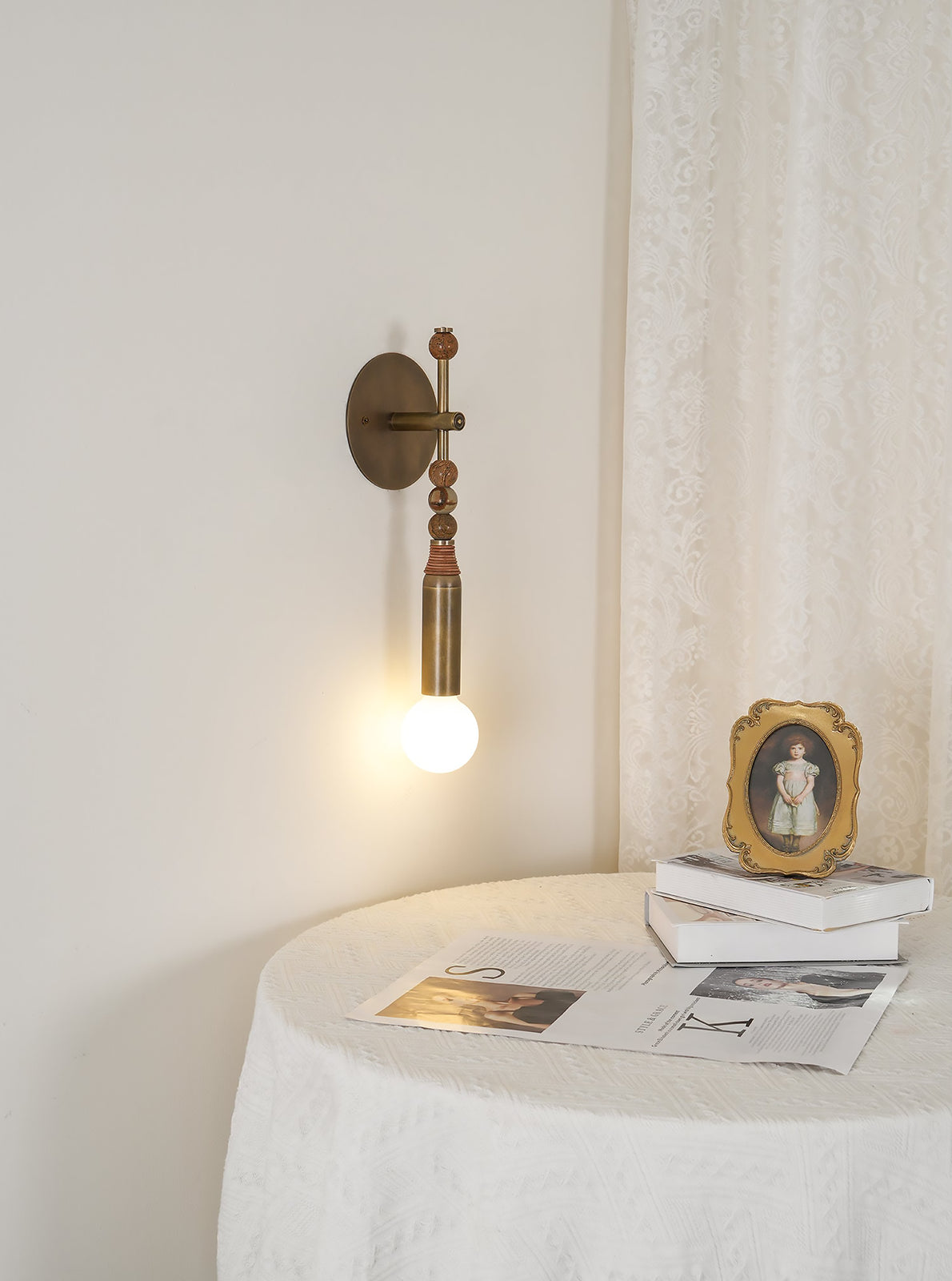 Toam Wall Light