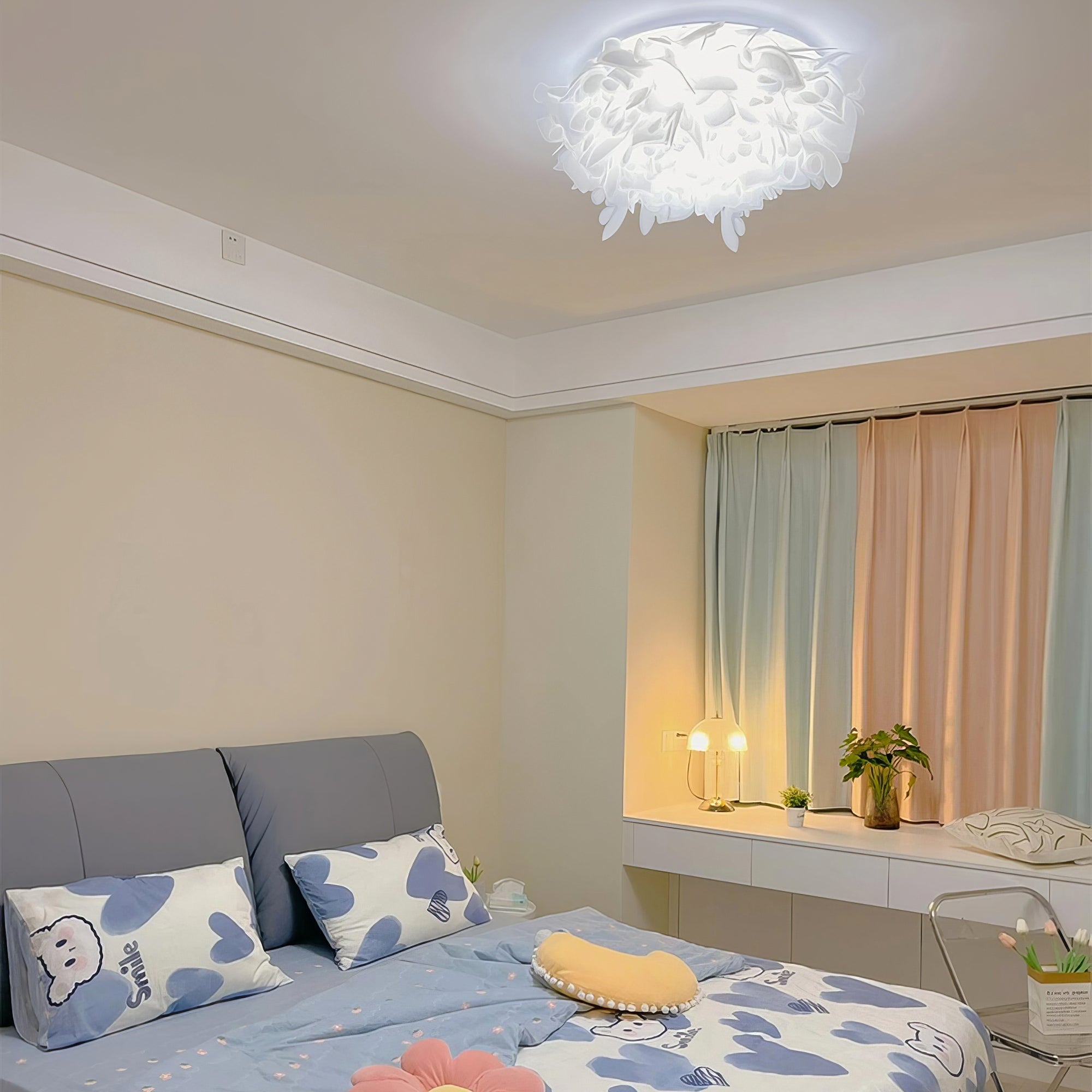 Veli Foliage Ceiling Light