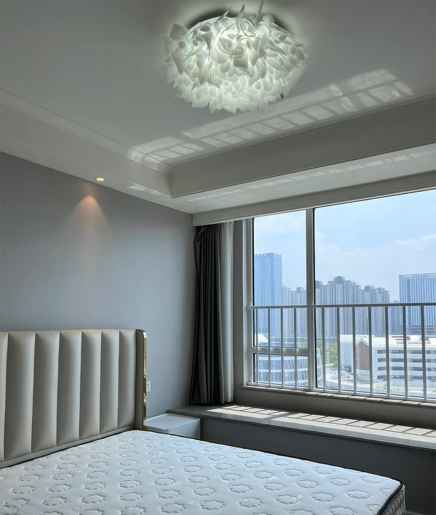 Veli Foliage Ceiling Light