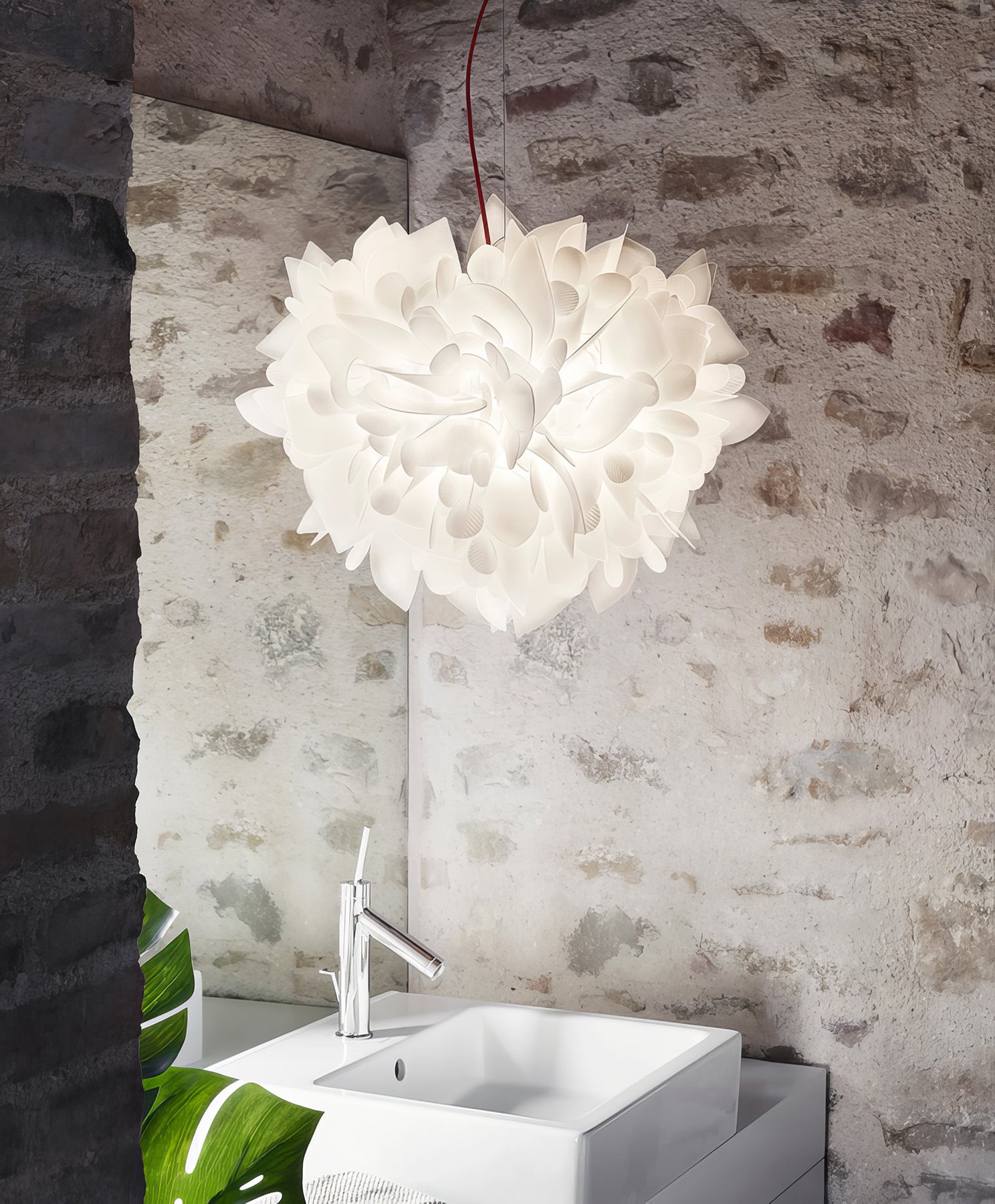 Veli Foliage Pendant Lamp