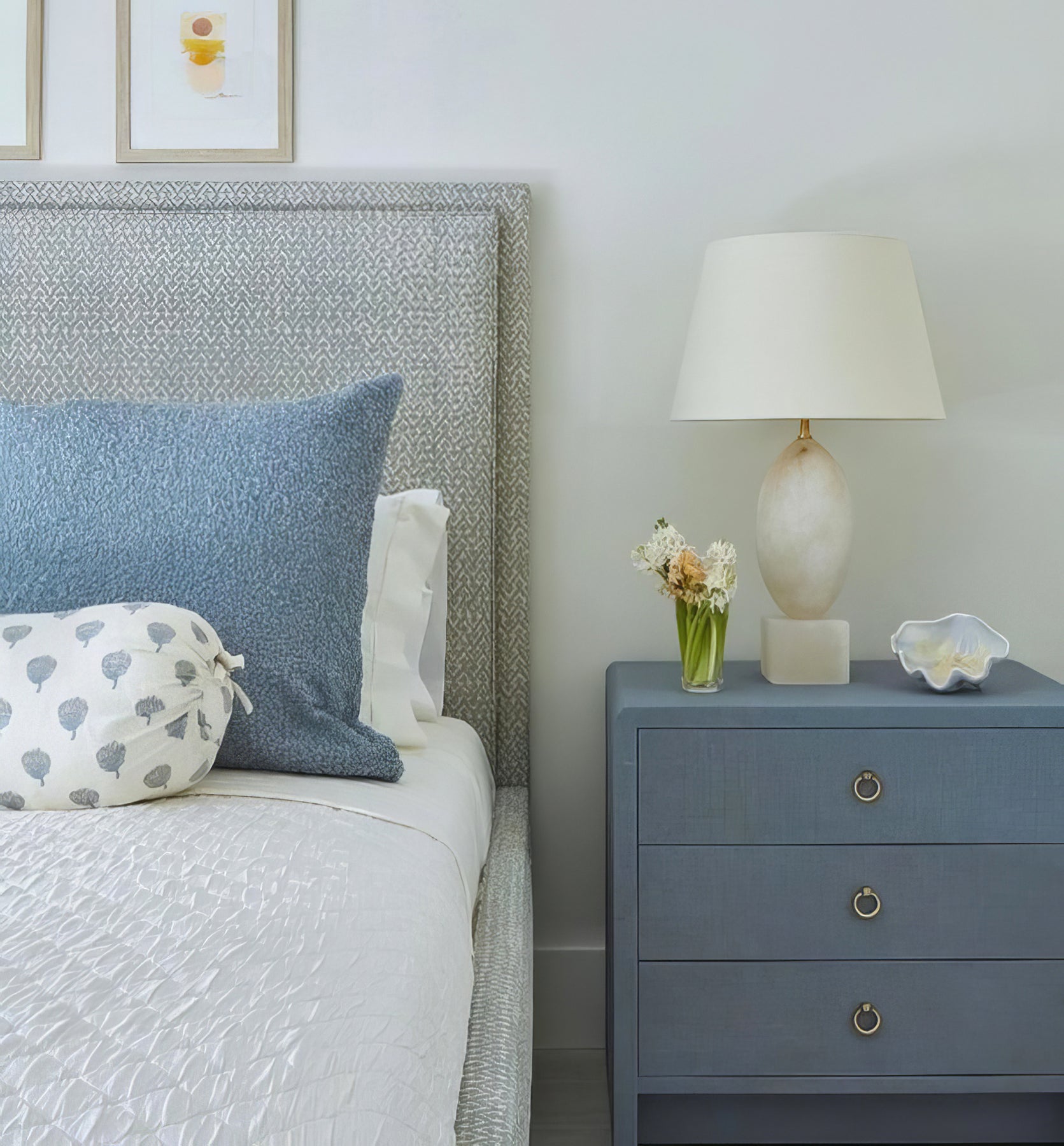 Versa Large Table Lamp