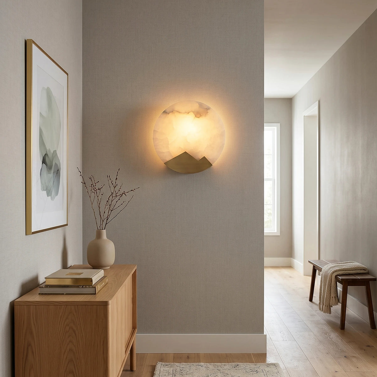 Round Lasterba Alabaster Wall Lamp